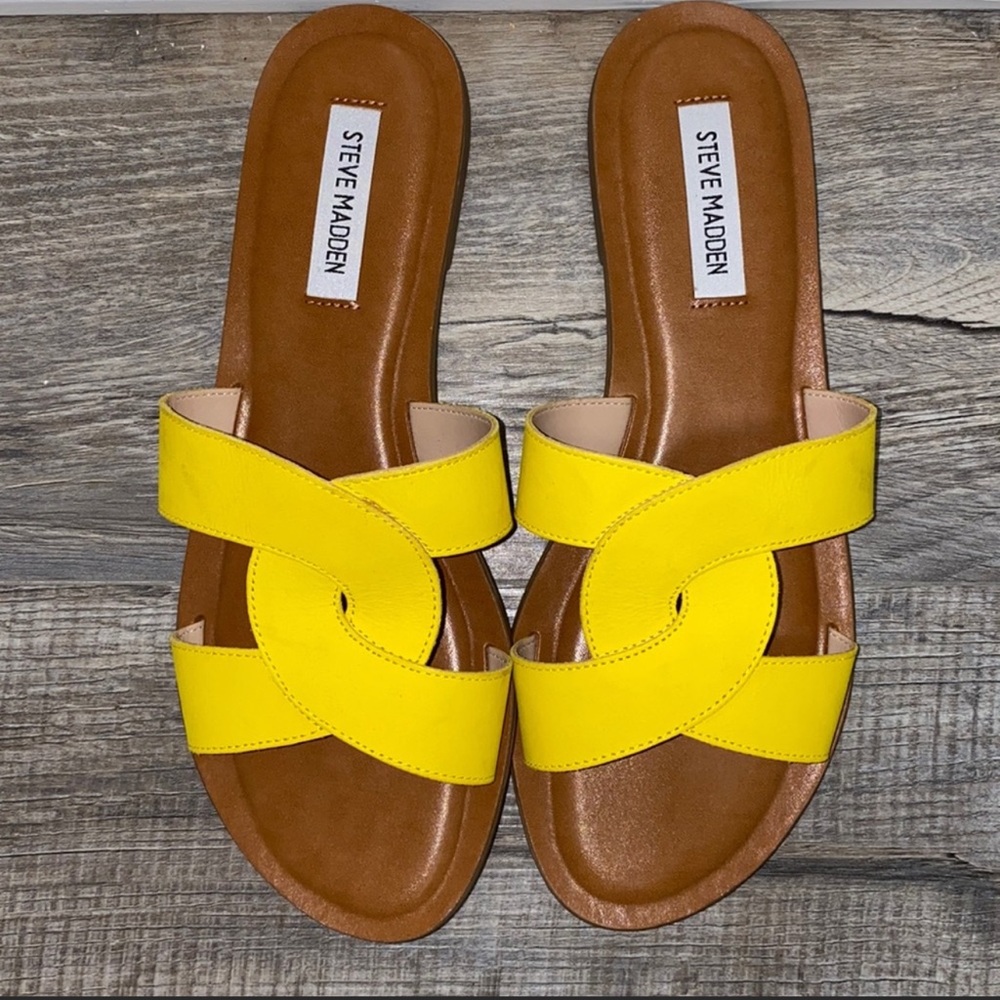 Steve Madden sandals